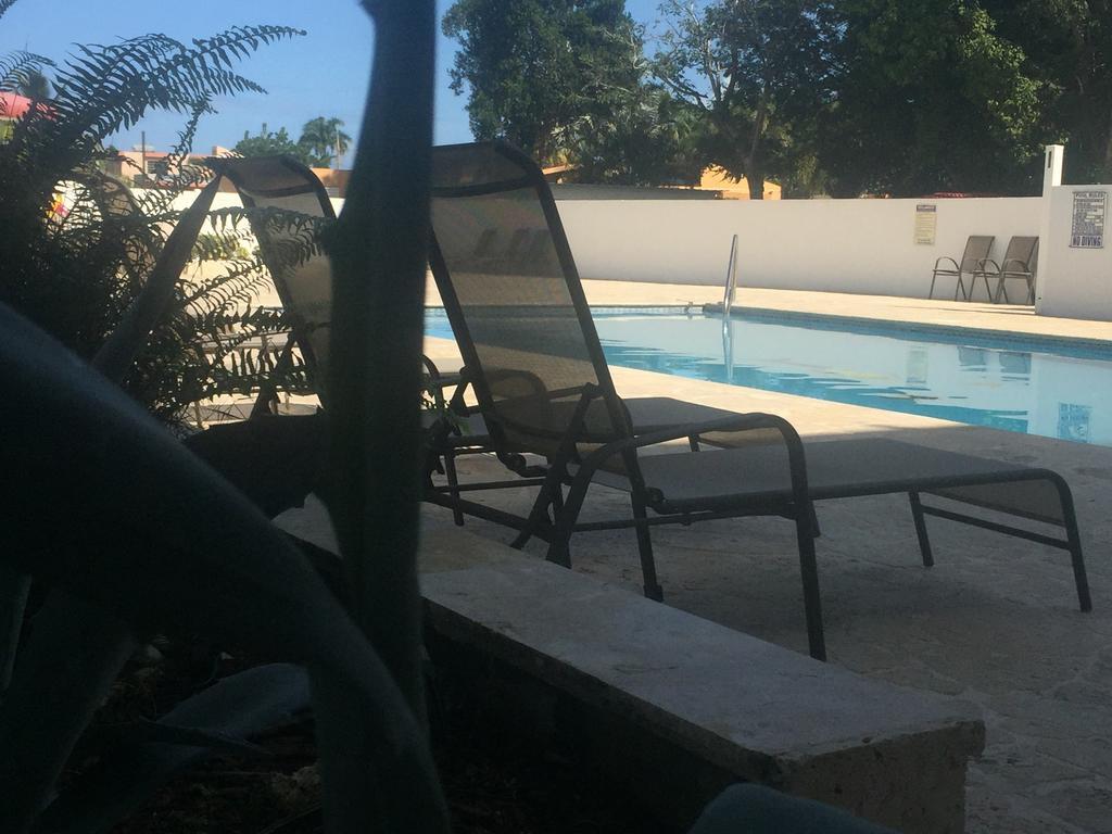 Arecibo Inn Екстер'єр фото