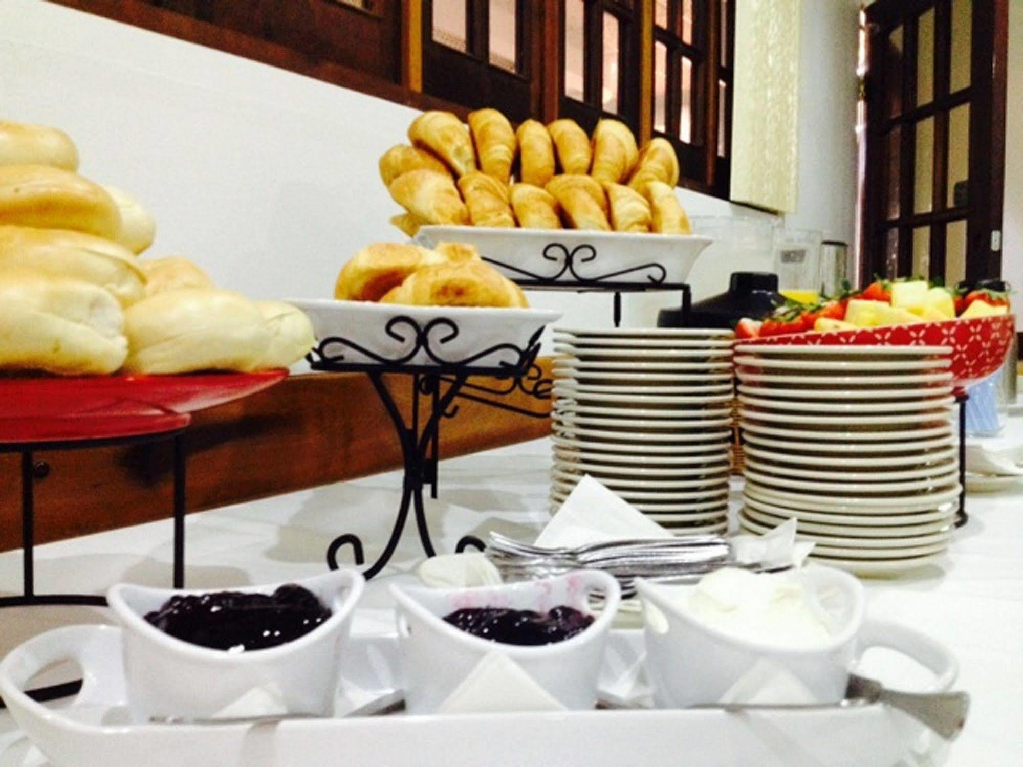 Arecibo Inn Екстер'єр фото