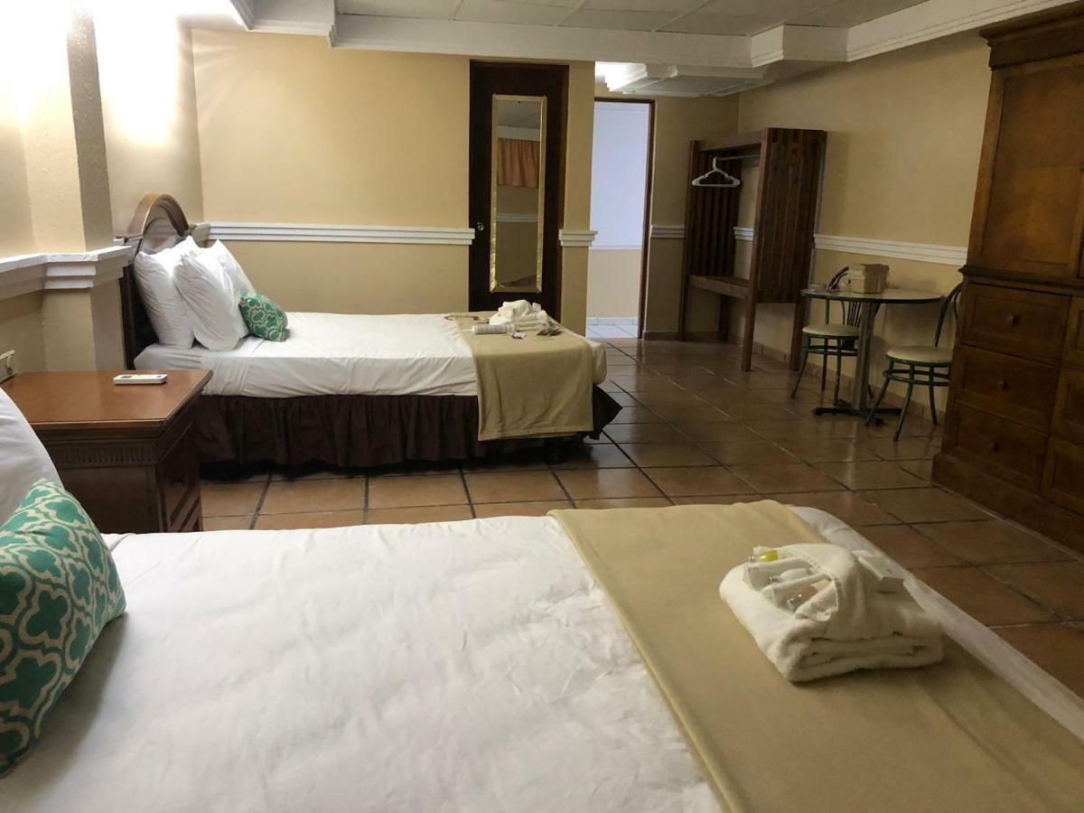 Arecibo Inn Екстер'єр фото