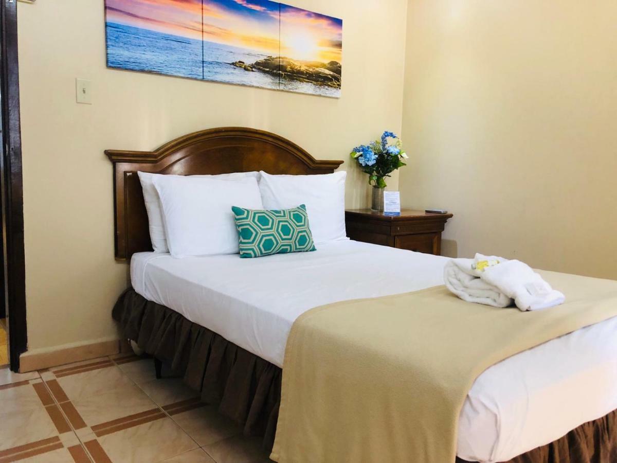 Arecibo Inn Екстер'єр фото