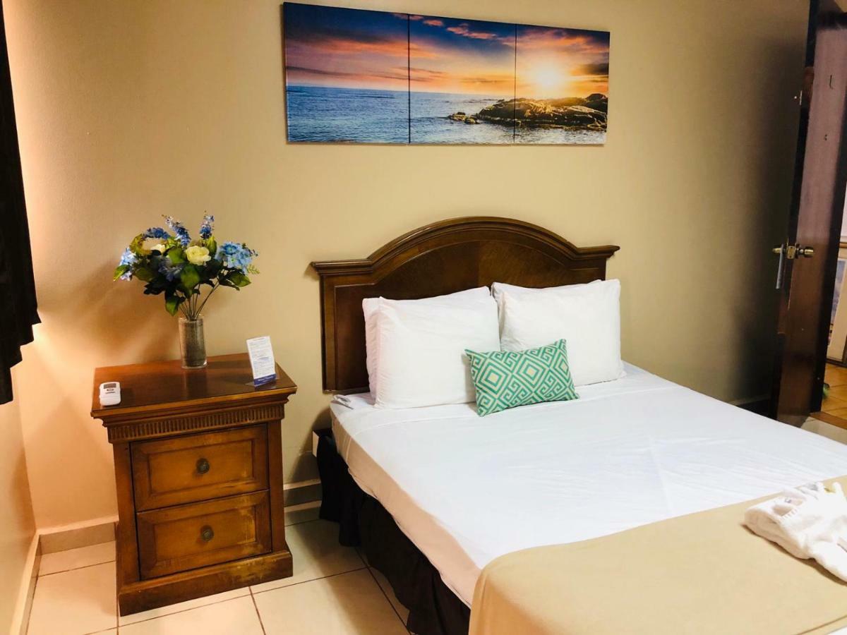 Arecibo Inn Екстер'єр фото
