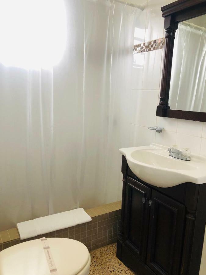 Arecibo Inn Екстер'єр фото